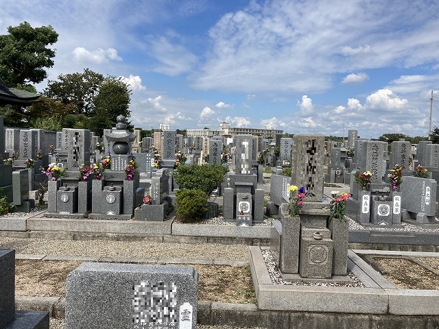 西福寺墓地（明石市）のお墓