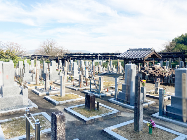富野吉ノ見墓地（京都府城陽市）
