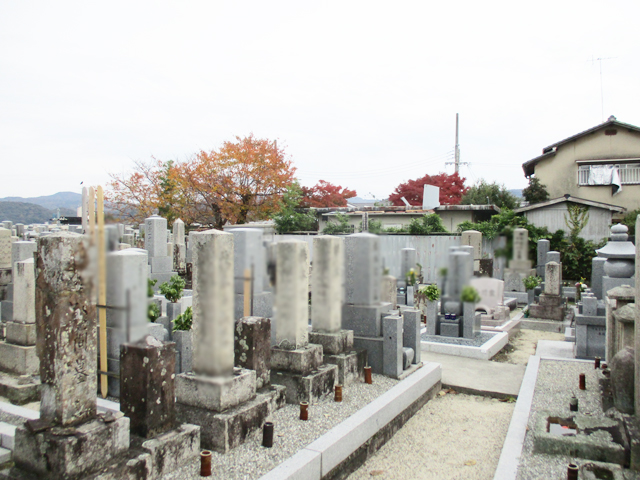 米坂墓地（京都府宇治市）