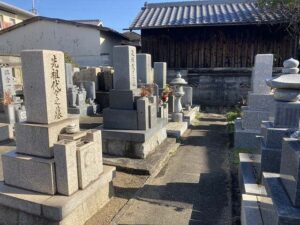 福里公民館裏墓地（明石市）のお墓