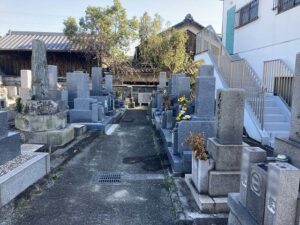 福里公民館裏墓地（明石市）のお墓