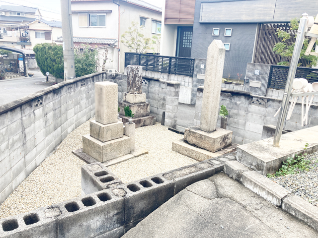 星田御濃墓地（交野市）のお墓