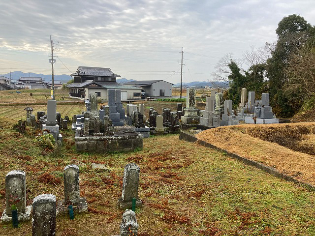中野町墓地（加西市）のお墓