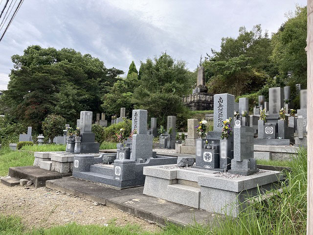 継墓地（姫路市）のお墓