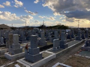 西信達四区墓地（泉南市）のお墓