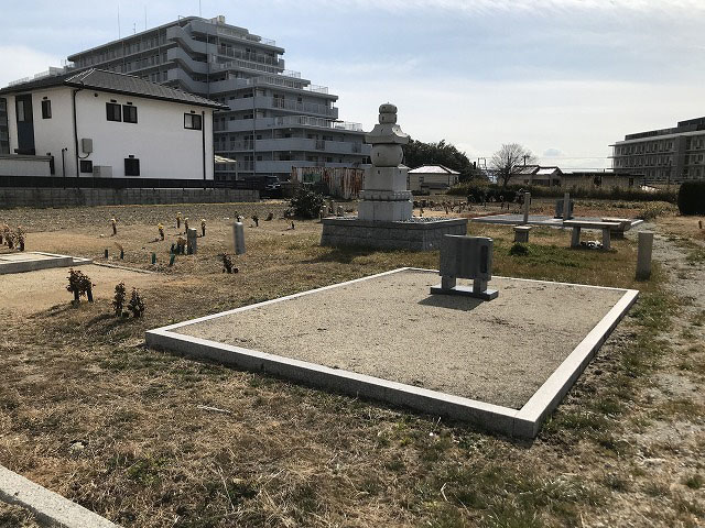 出ノ上墓地（明石市）のお墓