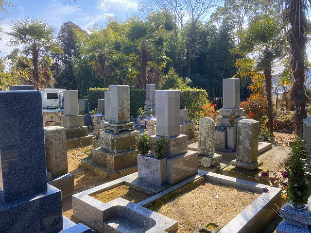 牛居町墓地（加西市）のお墓