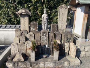 鮎川墓地（茨木市）のお墓