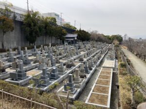 芝東西坊の島墓地（箕面市）のお墓