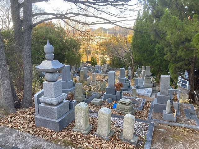 牛谷霊園（高砂市）のお墓