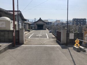 西郡墓地（八尾市）のお墓