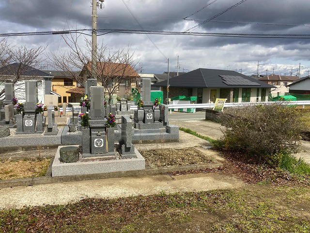 中村菊徳墓地（加古郡稲美町）のお墓