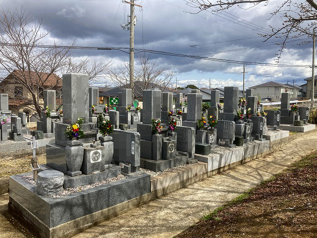 中村菊徳墓地（加古郡稲美町）のお墓