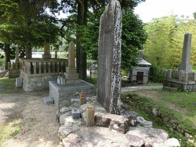 名塩墓地（西宮市）のお墓