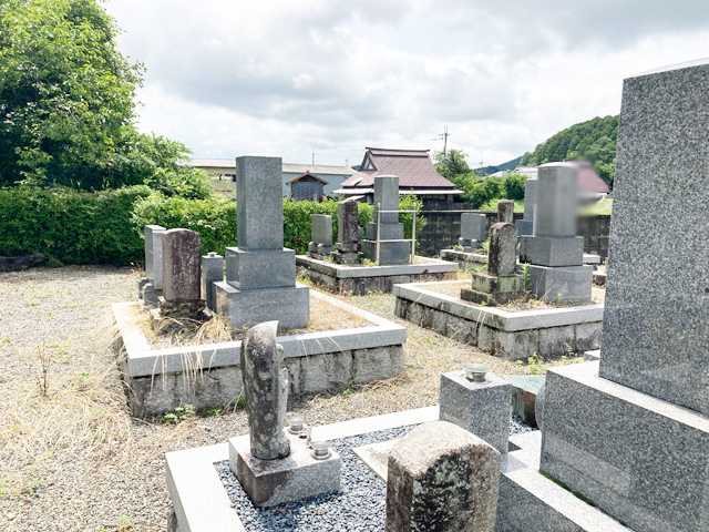 生子田墓地（京都府亀岡市）のお墓
