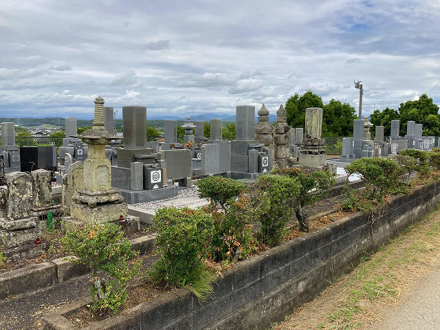 鹿野町共同墓地（小野市）のお墓