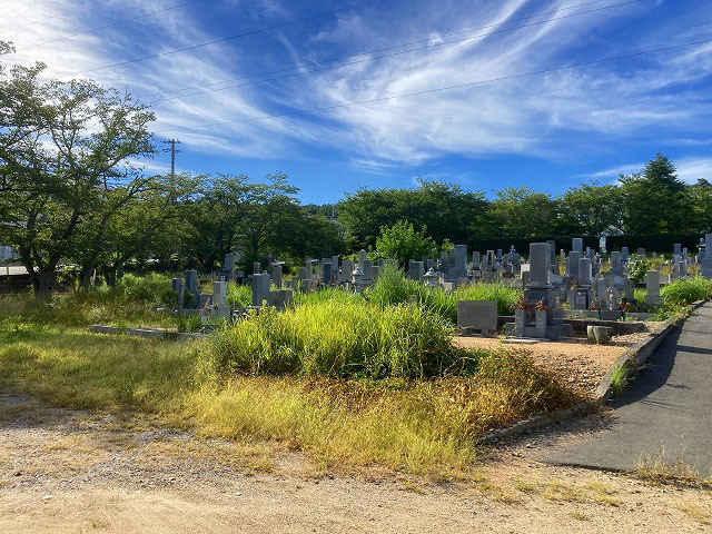 加佐東・跡部共同墓地（三木市）のお墓