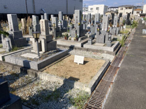 八尾市立安中墓地の募集