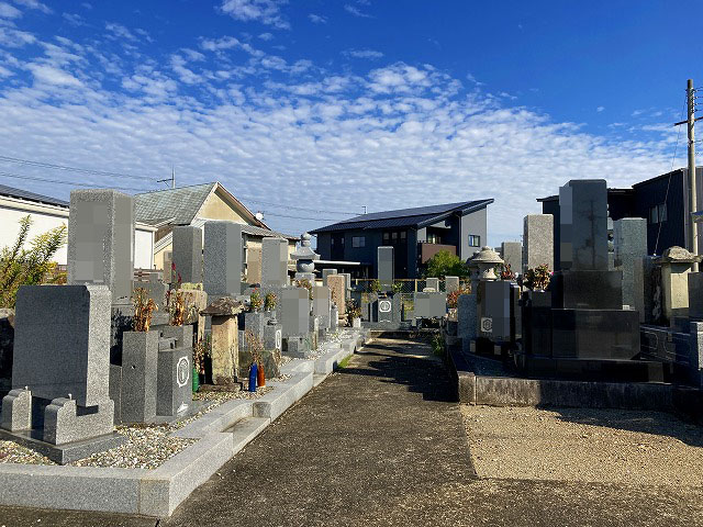 片山町共同墓地（小野市）のお墓