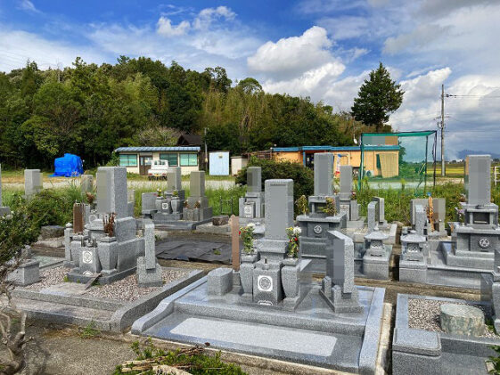 河合西町墓地（小野市）のお墓