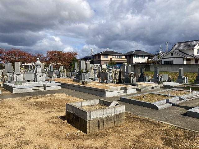 中町墓地（小野市）のお墓