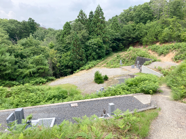 長谷墓地（京都府相楽郡南山城村）