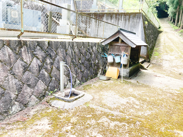 岩倉墓地（京都府相楽郡和束町）のお墓
