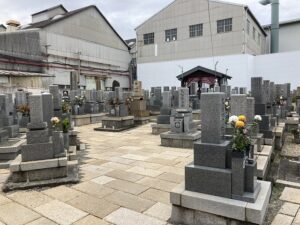 常光寺墓地（尼崎市）のお墓の今日の様子