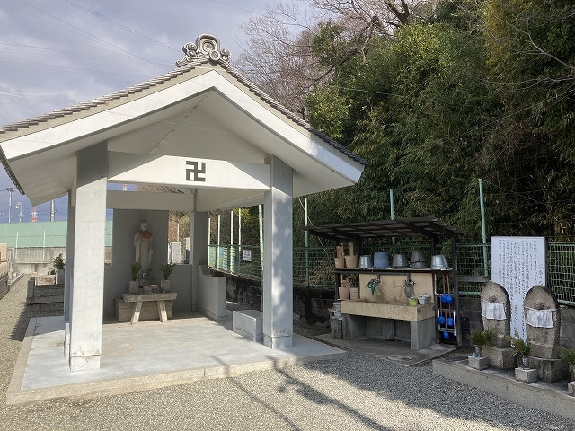 椎堂墓苑（尼崎市）のお墓