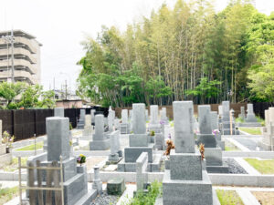 阪共同墓地（枚方市）のお墓
