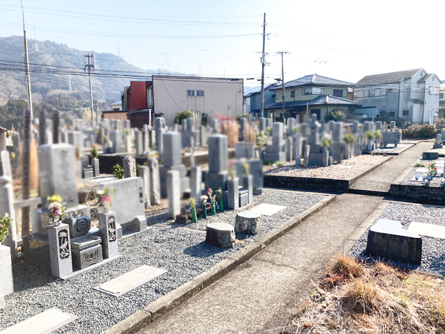 山本区共同墓地（京都府亀岡市）のお墓