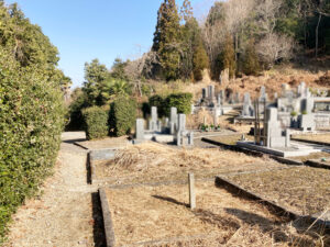 重利区墓地（京都府亀岡市）のお墓