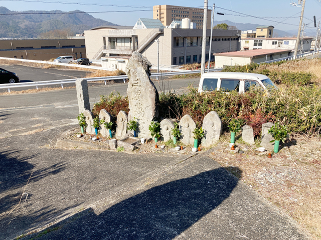 寺区三国山霊園（京都府亀岡市）のお墓