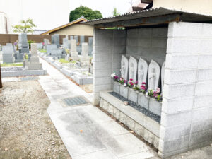 阪共同墓地（枚方市）のお墓