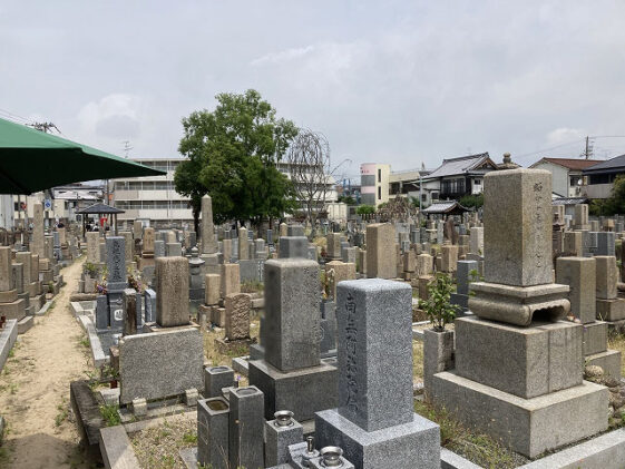 上鳴尾墓地（西宮市）の墓地