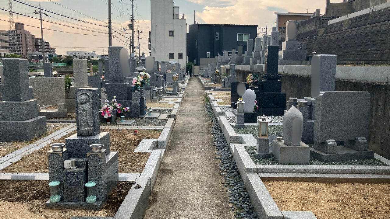 加太墓地（富田林）