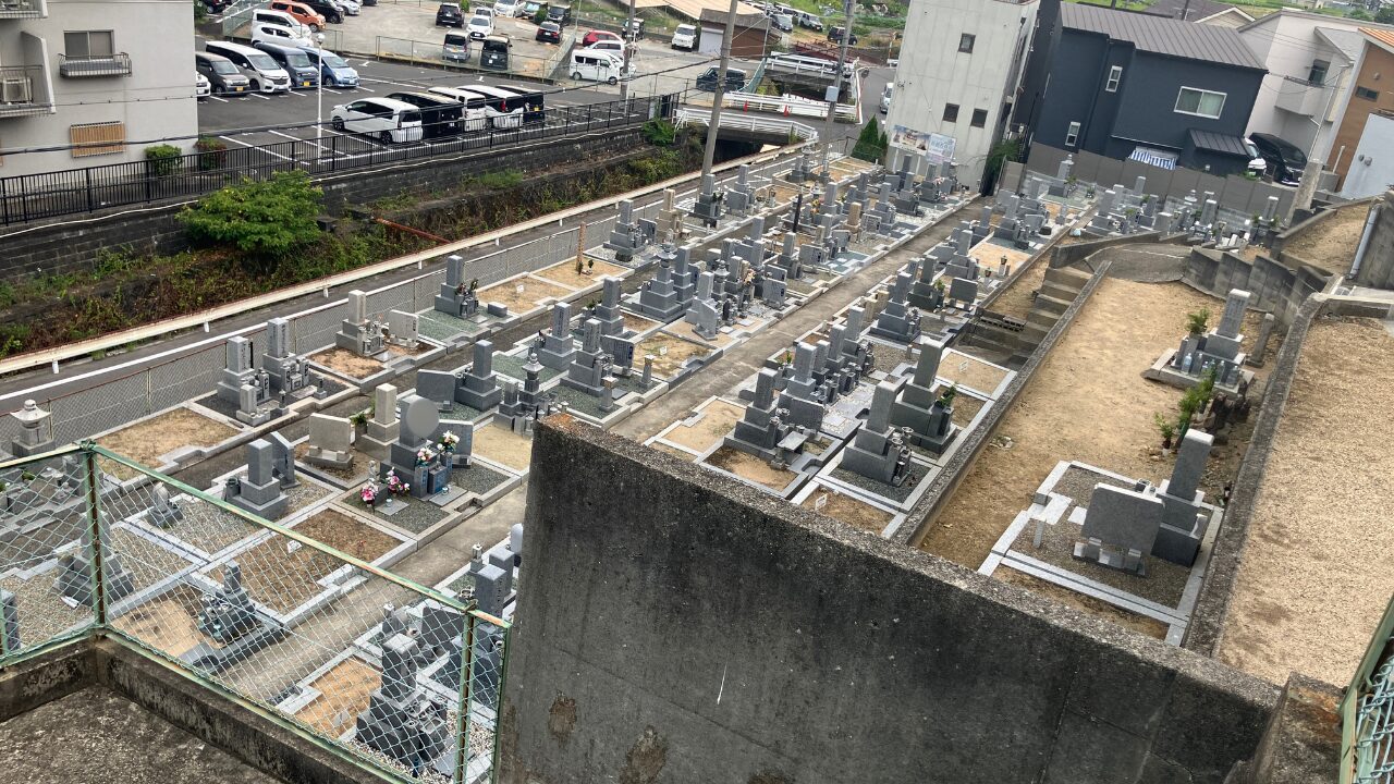 加太墓地（富田林市）