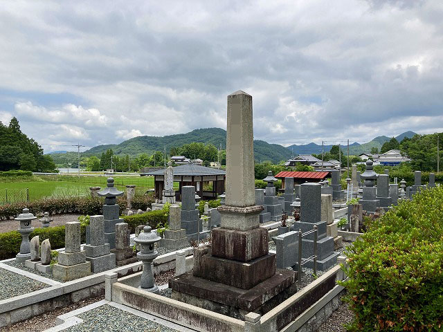 居屋山霊園（三田市）のお墓