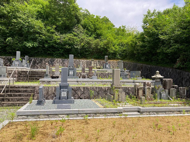松谷霊園（三田市）のお墓