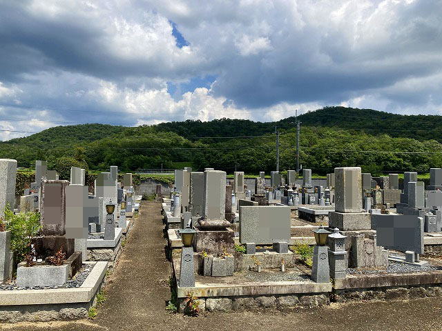 西相野墓地（三田市）のお墓