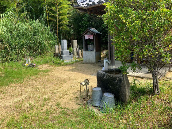 堂鼻池墓地（淡路市）のお墓