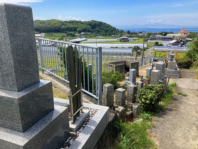堂鼻池墓地（淡路市）のお墓