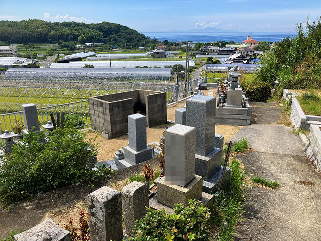 堂鼻池墓地（淡路市）のお墓