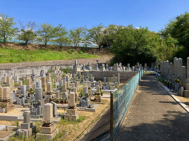 石神墓地（淡路市）のお墓