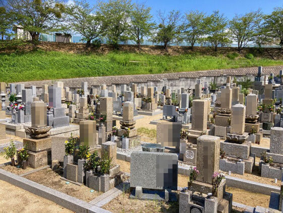 石神墓地（淡路市）のお墓