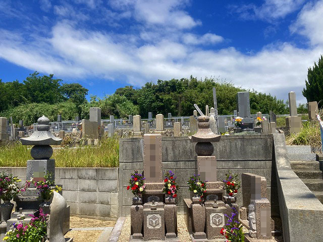 大谷南墓地（淡路市）のお墓