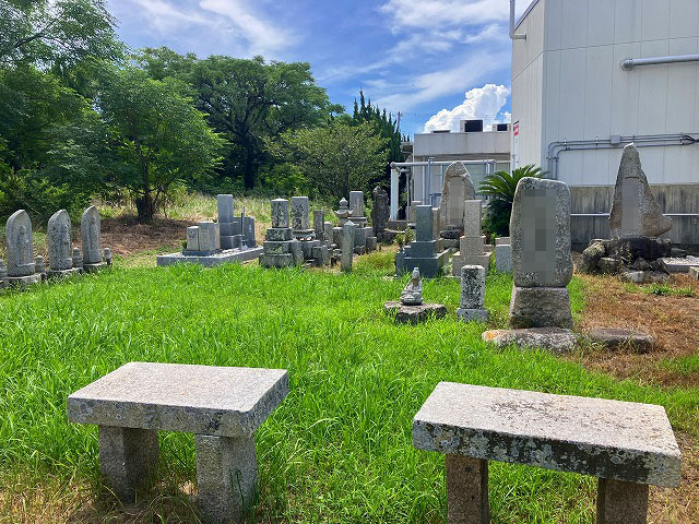 尾崎墓地（淡路市）のお墓