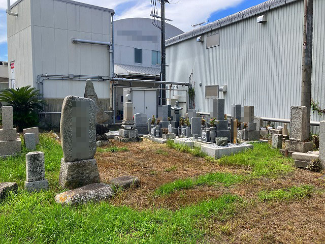 尾崎墓地（淡路市）のお墓