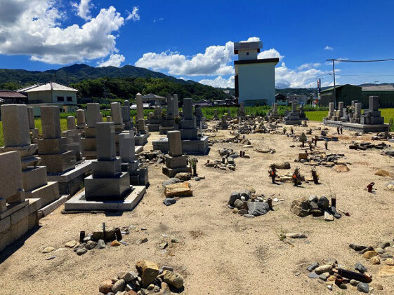 浅野北墓地（淡路市）のお墓