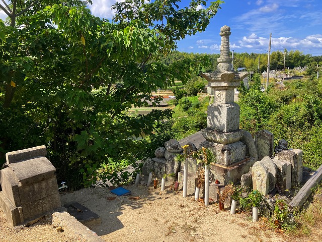 草香明心池墓地（淡路市）のお墓